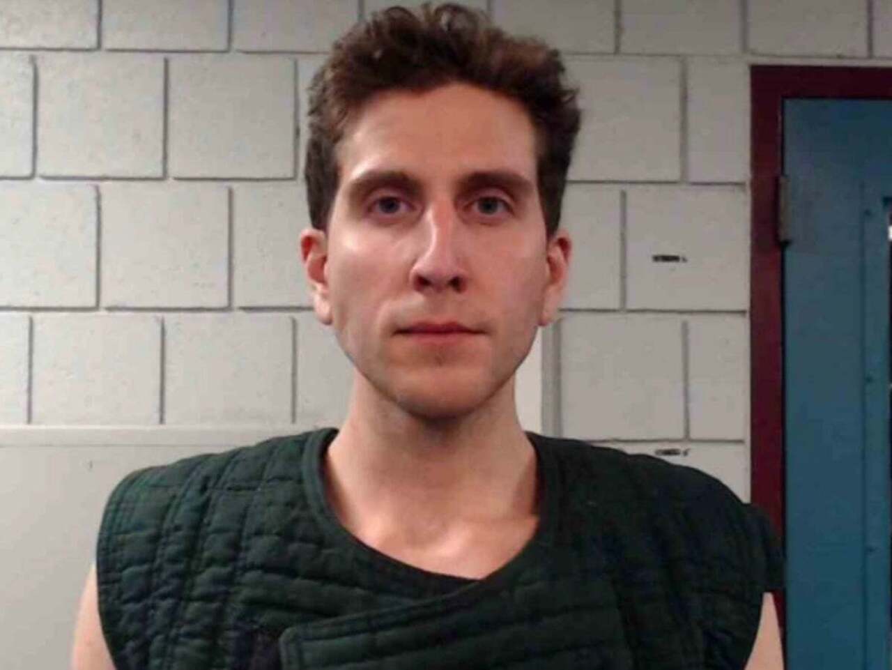 [IMAGE] Idaho murder suspect Bryan Kohberger was caught via genetic DNA ...